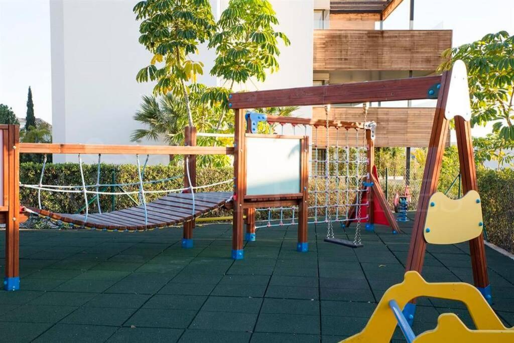 Alegria De Vivir Exclusiv 2 Bedroom Appartment Pool, Parking, Wifi, Netflix, Padel And More Estepona Exterior photo