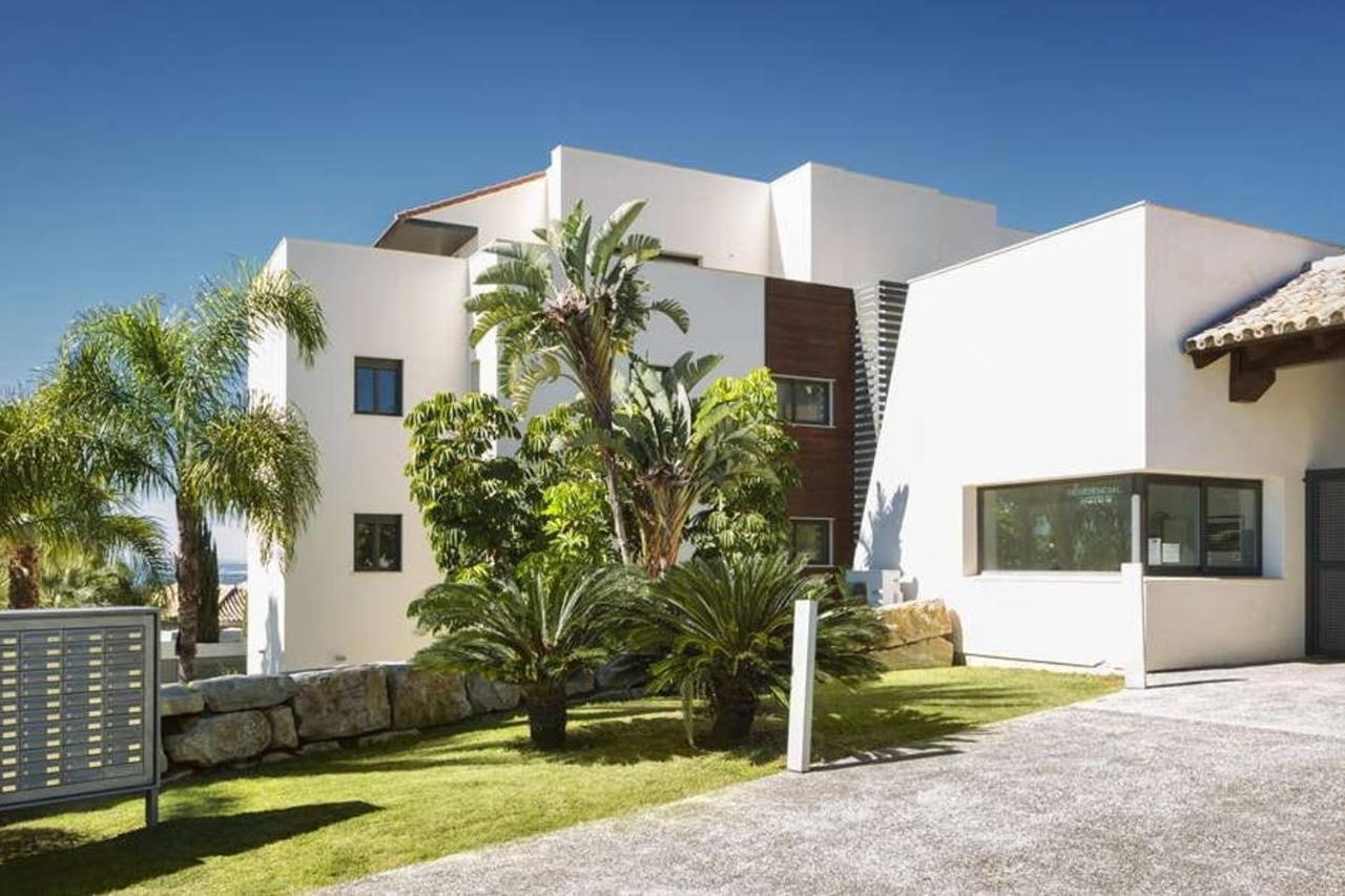 Alegria De Vivir Exclusiv 2 Bedroom Appartment Pool, Parking, Wifi, Netflix, Padel And More Estepona Exterior photo
